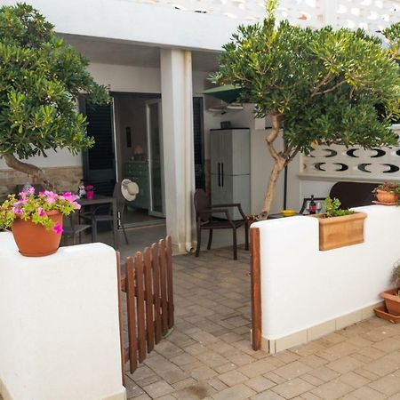 Villa Maggi Maurizia Torre Santa Sabina Εξωτερικό φωτογραφία